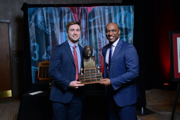 samford devlin hodges payton award