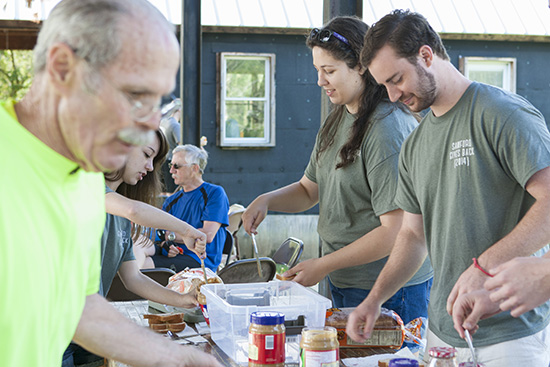 Samford Gives Back