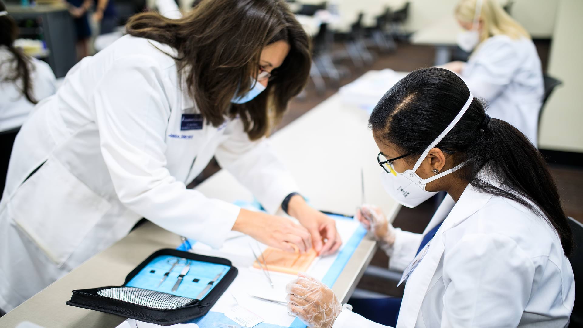 Students working in nursing residency program