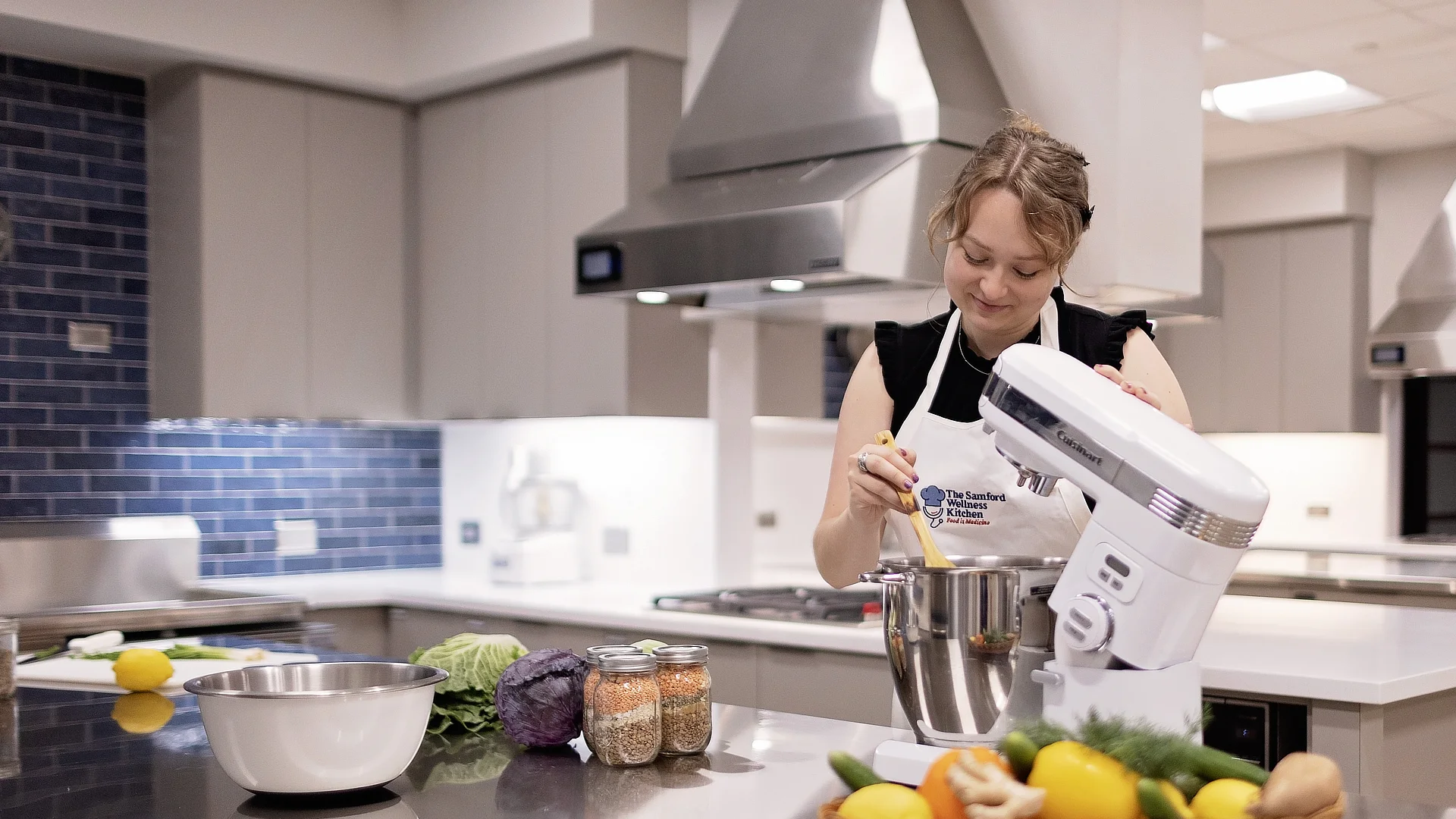 women cooking