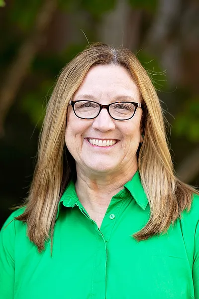 Photo of Claire Mann