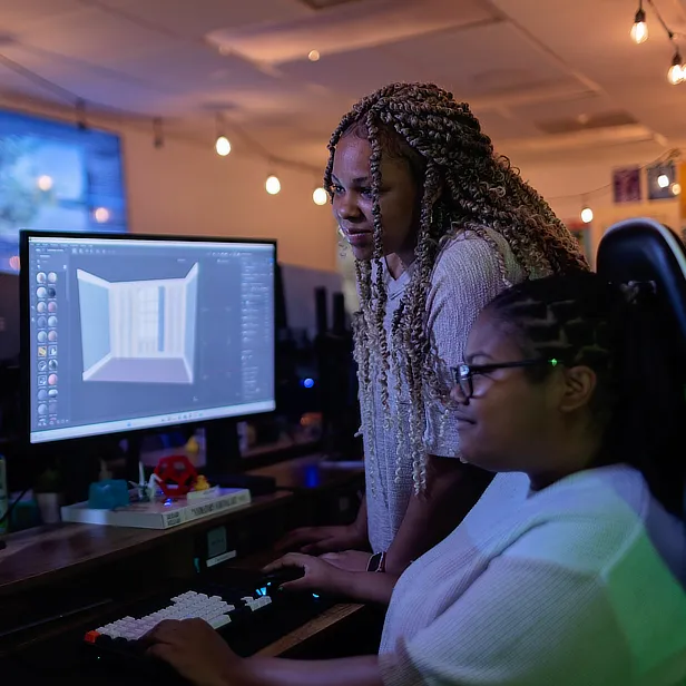 Students Using CAD