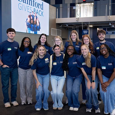 Samford Serves Leadership Team